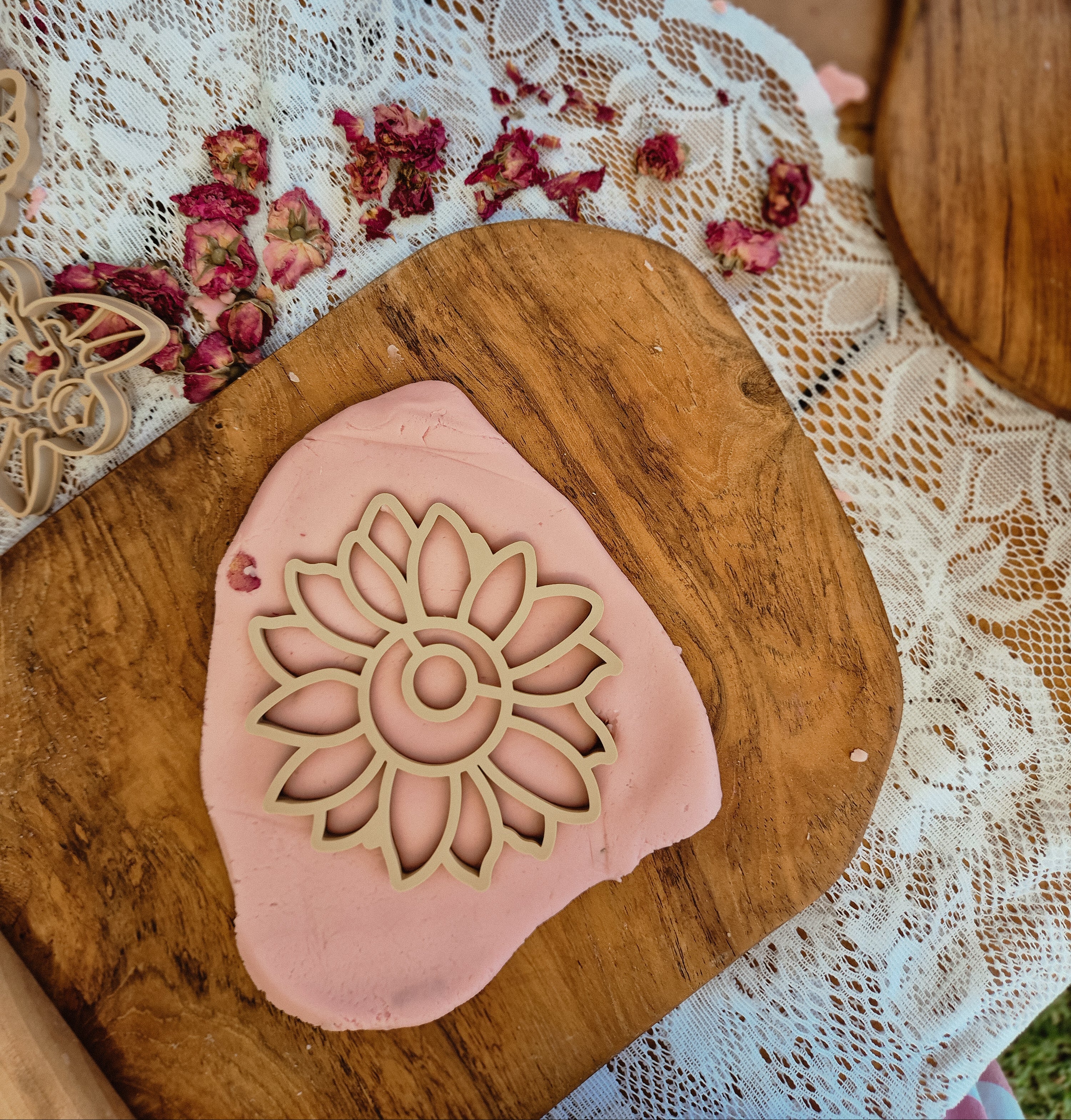 Sunflower Eco Cutter