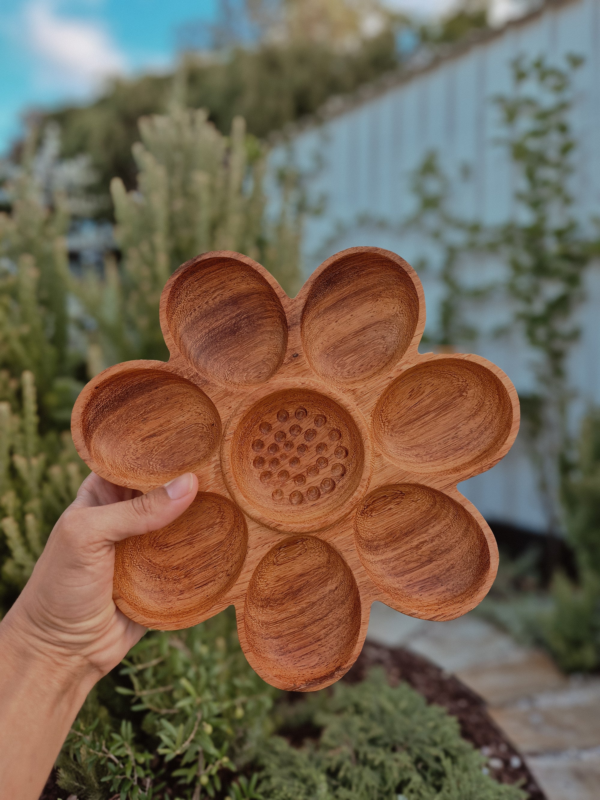 Daisy Bloom Tray
