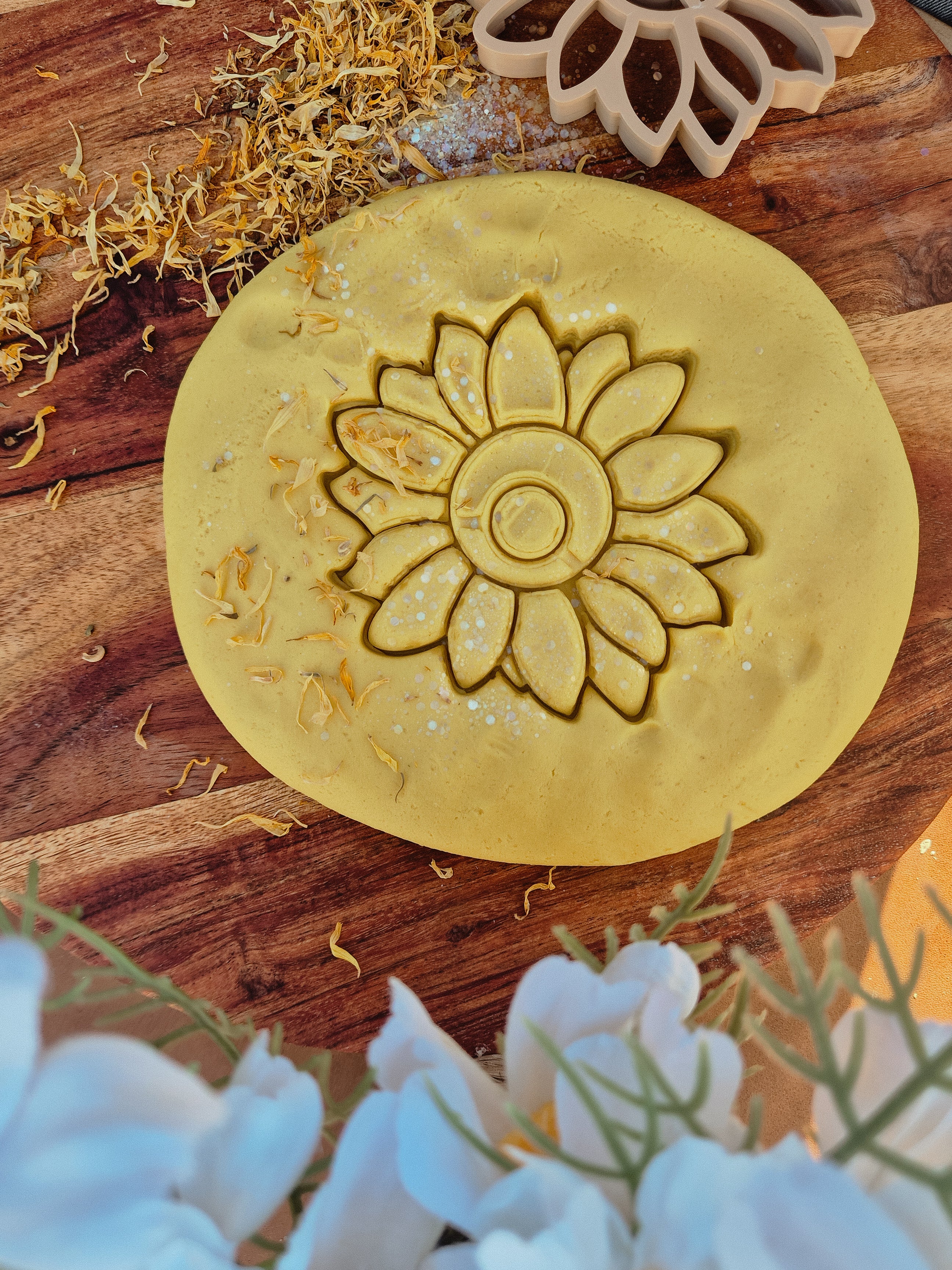 Bloom~Dough
