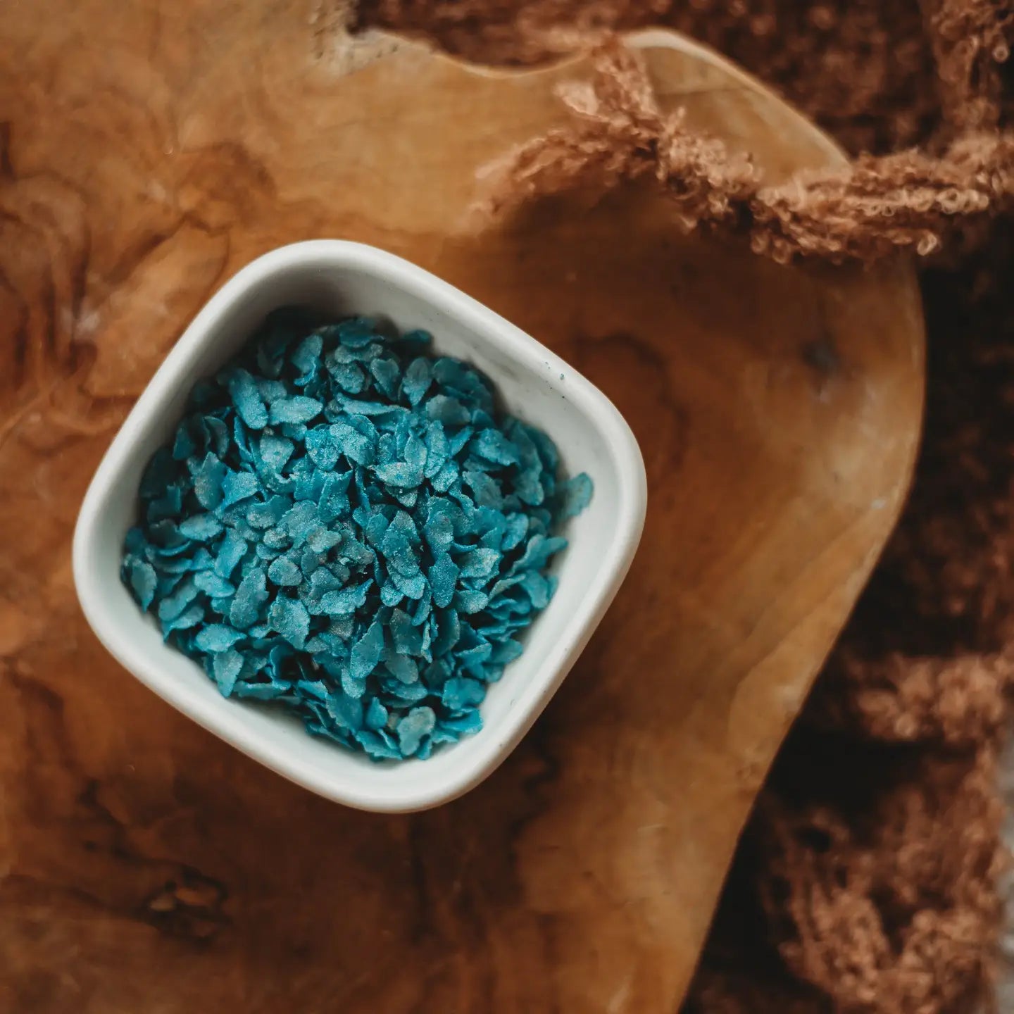 Blue Lagoon - Iridescent Scales